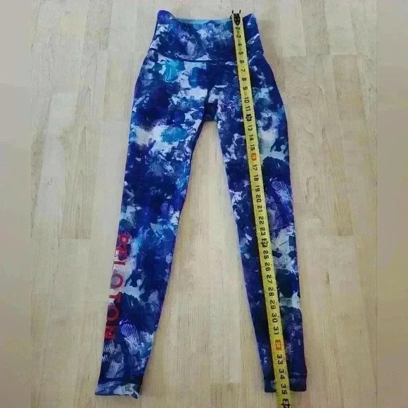 With peloton reversible leggings size xs - Picture 7 of 11
